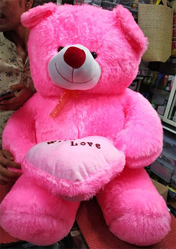 pink teddy bear for love